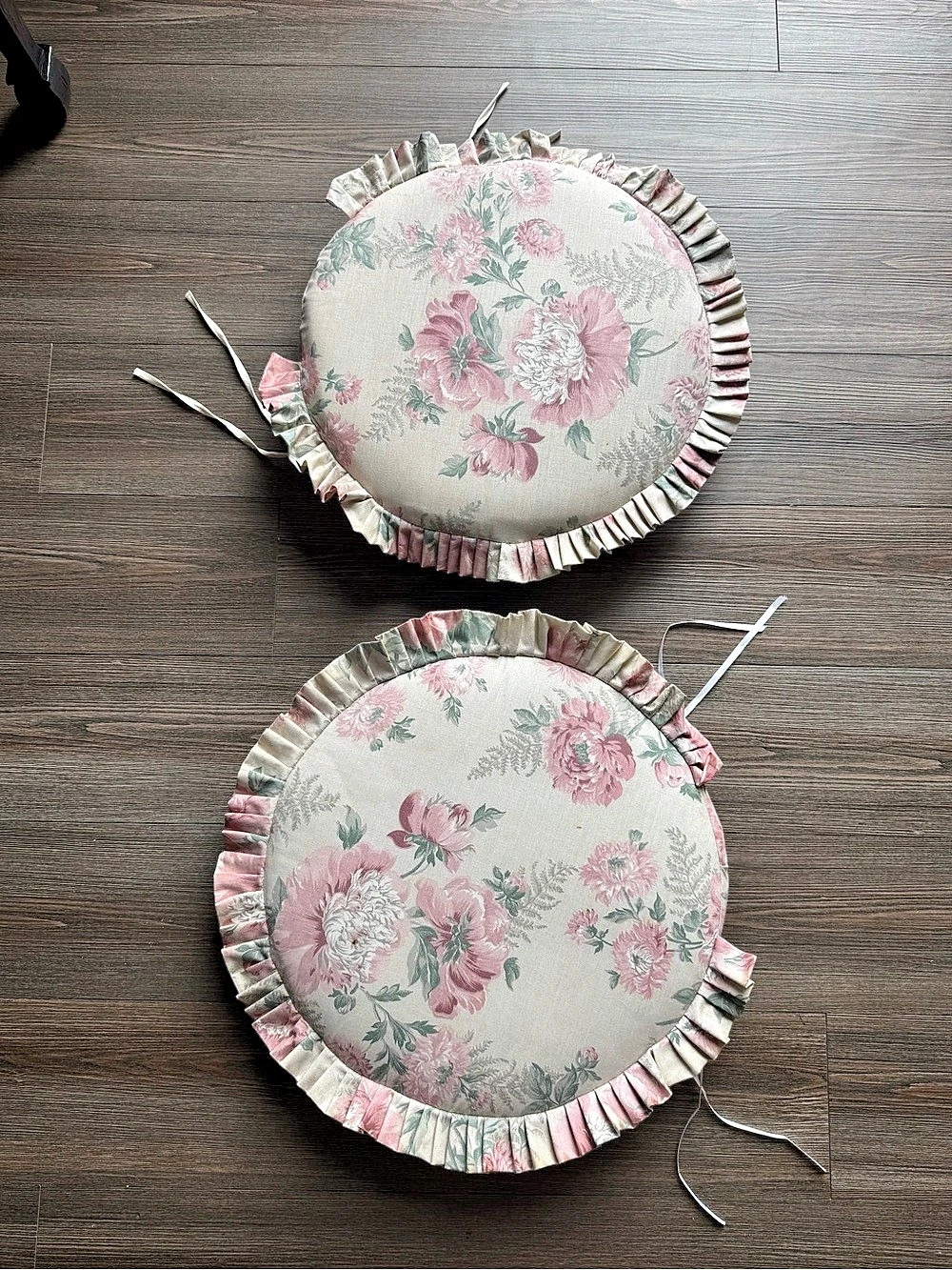 Floral Round bistro chair cushions